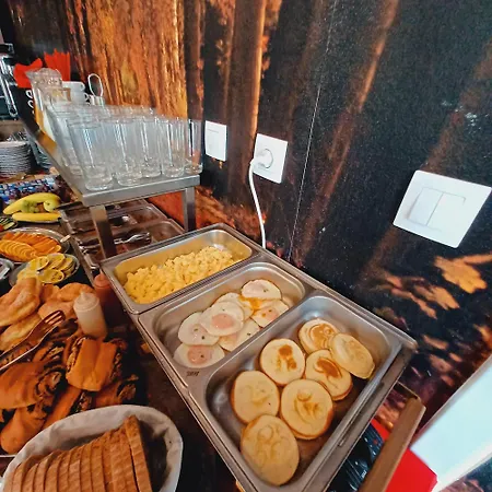 Aparthotel Revelton 4*