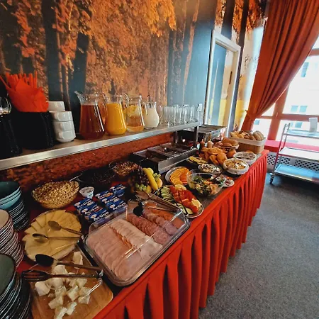 מלון דירות Revelton Františkovy Lázně