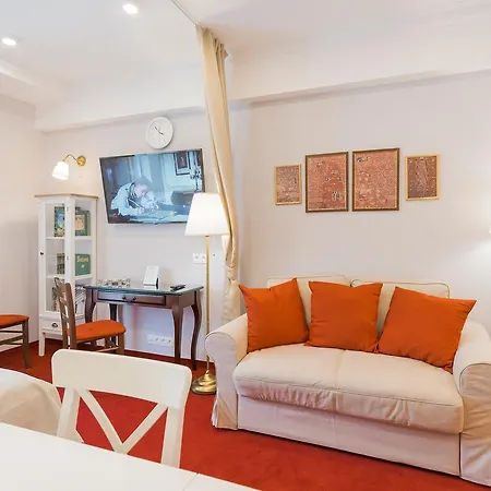 Revelton מלון דירות Františkovy Lázně