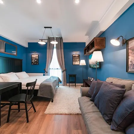 Revelton Aparthotel 4*