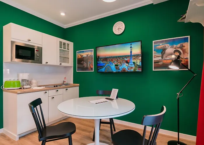 Apartmanhotel Revelton 4*