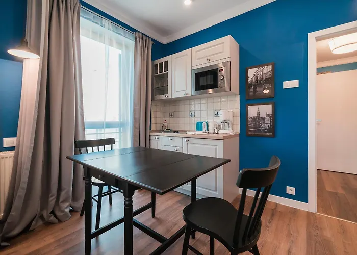 Revelton Apartmanhotel 4*
